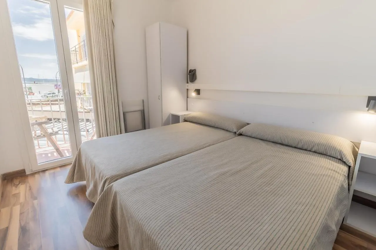 Fonda Can Dalfo By Vivere Stays L'Estartit 3*,  Spain